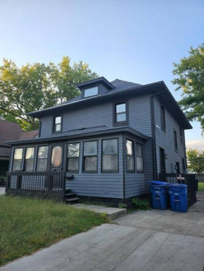 Duplex in Des Moines Near Downtown and ISF